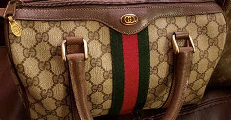 how to tell real gucci purse|how to tell authentic gucci.